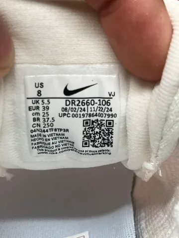 Used Nike Zoomx Invincible Run FK 3 bike — image 15 of 15