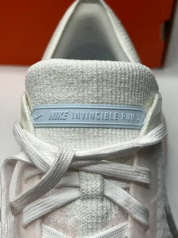 Used Nike Zoomx Invincible Run FK 3 bike — image 12 of 15