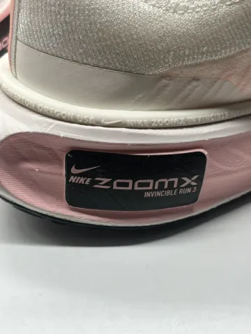 Used Nike Zoomx Invincible Run FK 3 bike — image 13 of 15