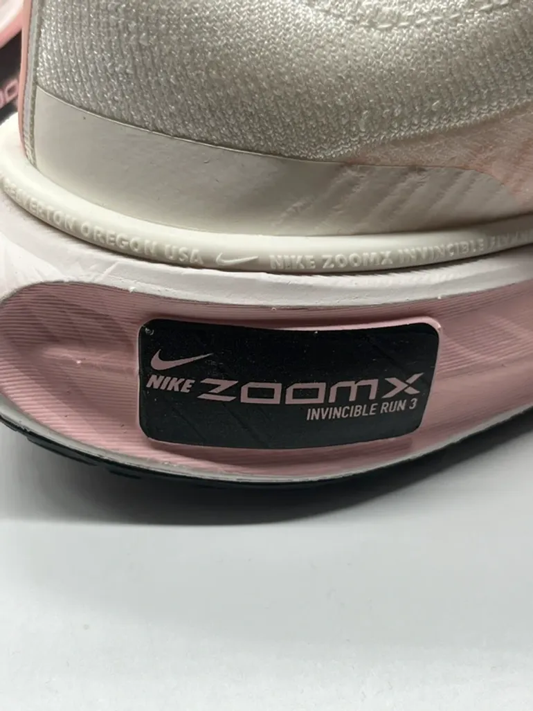 Used Nike Zoomx Invincible Run FK 3 bike — image 13 of 15