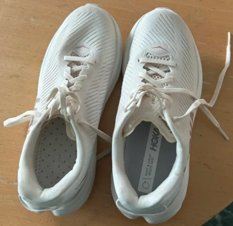 Used Hoka Rincon 3 bike — image 2 of 6