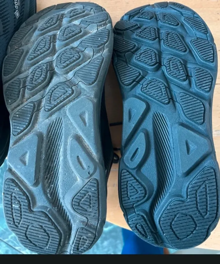 Used Hoka Clifton 9 GTX bike — image 4 of 6