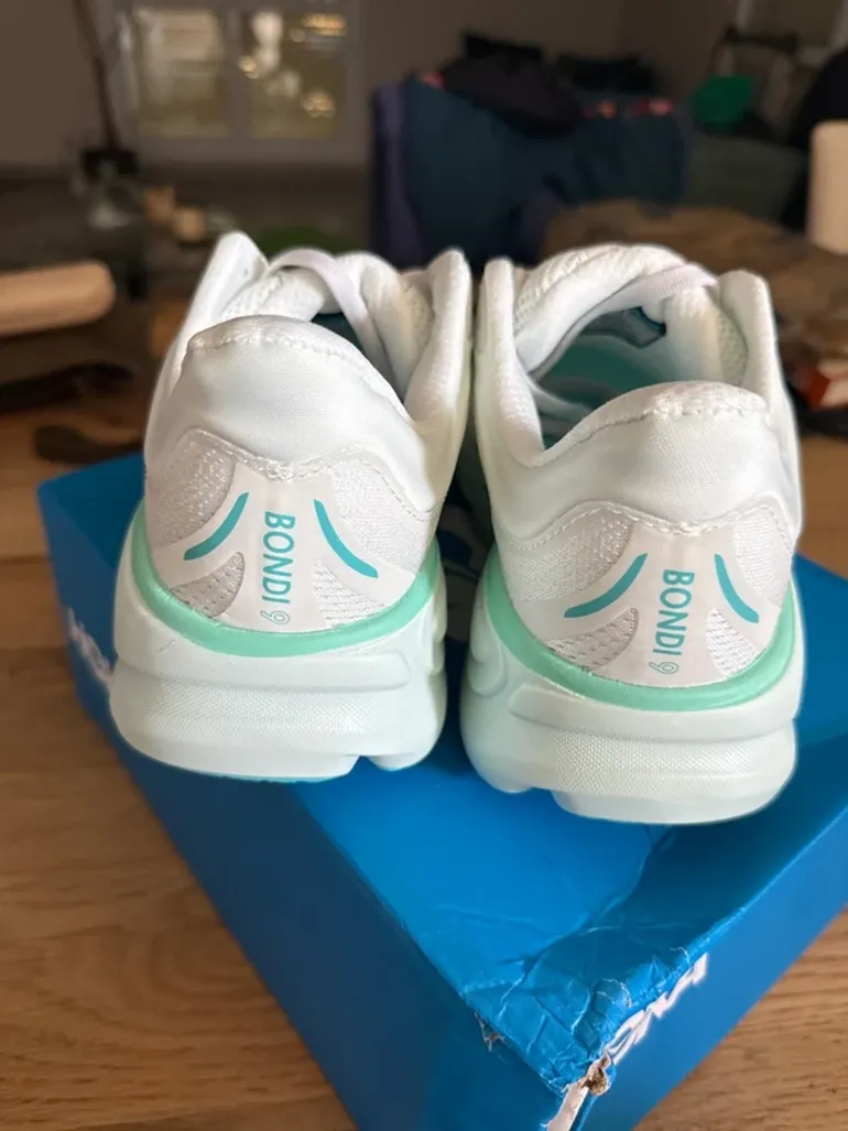 Used Hoka Baskets bike — image 5 of 6