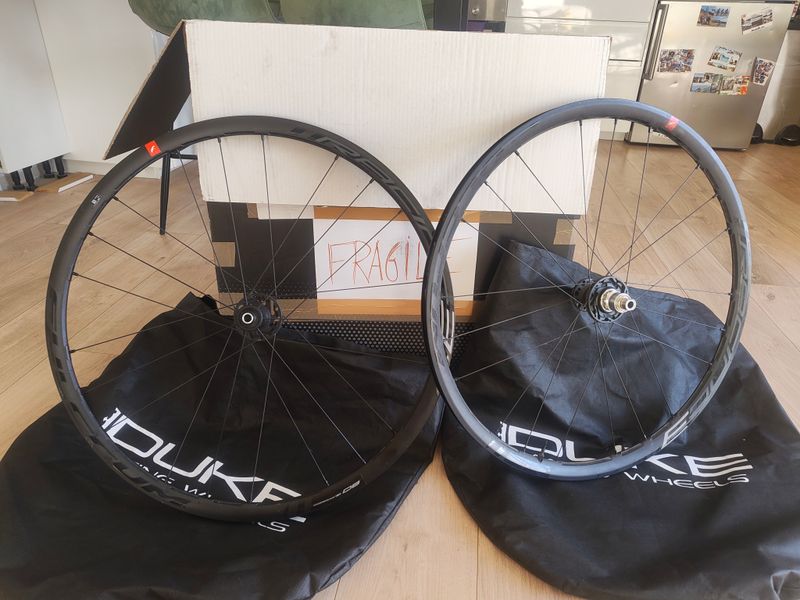 Fulcrum Racing 3 DB Wheels usato
