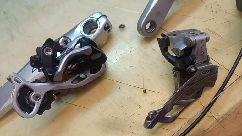 Shimano Deore XT 3x9 Groupset bike de segunda mano — imagen 2 de 6