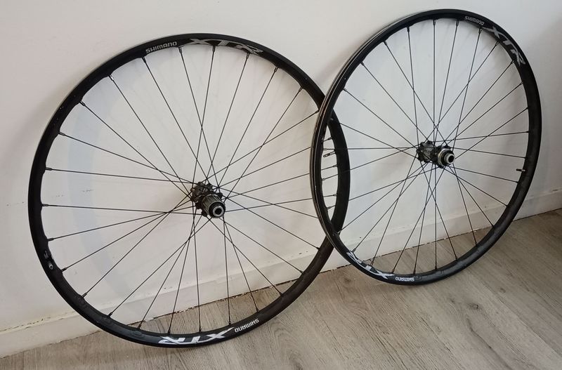 Used Shimano XTR M9000 Wheelset Wheels