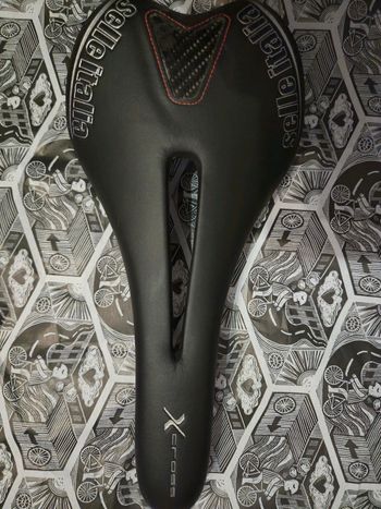 Brugt Selle Italia xcross 2023 Saddles & Seatposts