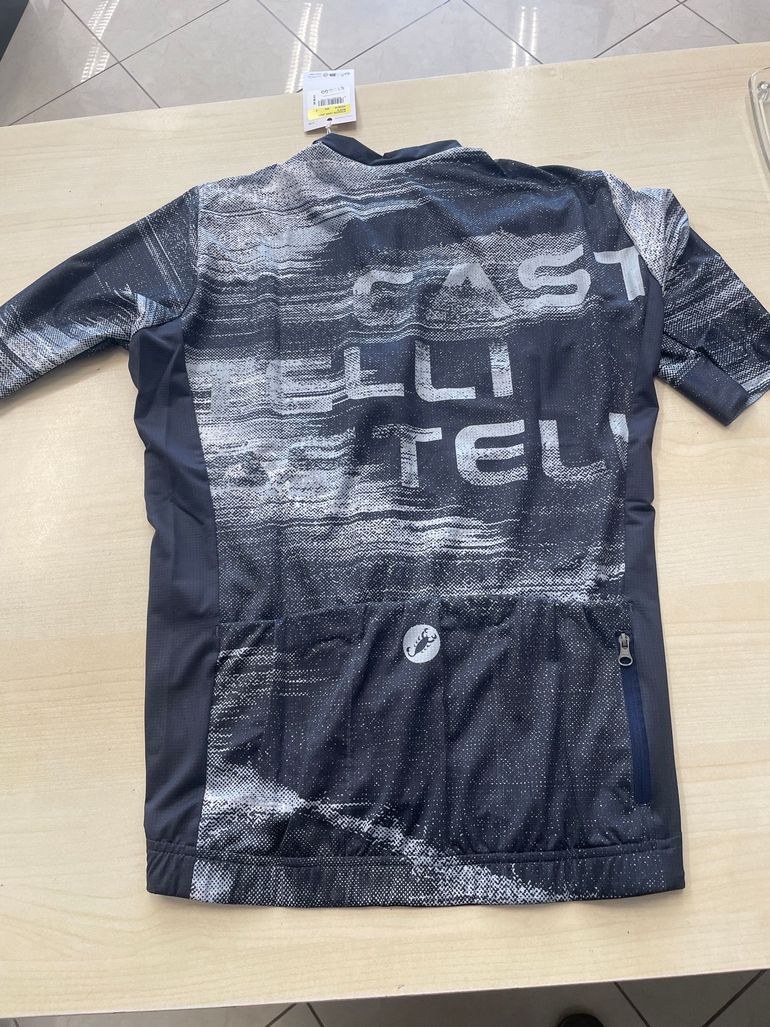 Used Castelli Status Jersey 2026 bike — image 3 of 4