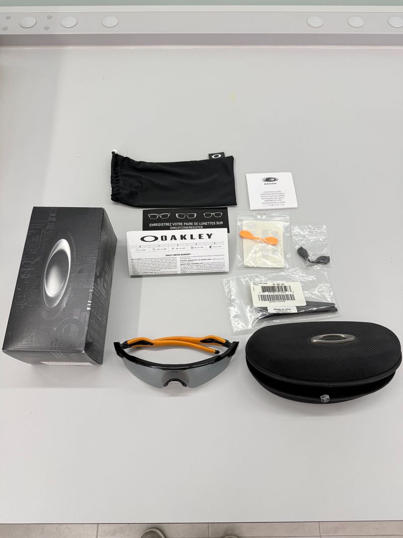 Used Oakley Radar EV Path Cycling Accessories