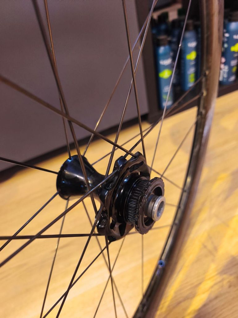 Used Campagnolo Bora WTO Wheelset bike — image 3 of 7