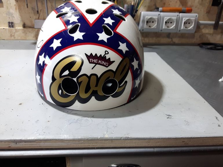 Tweedehands Kmc Child Helmet 2019 bike — afbeelding 2 van 3