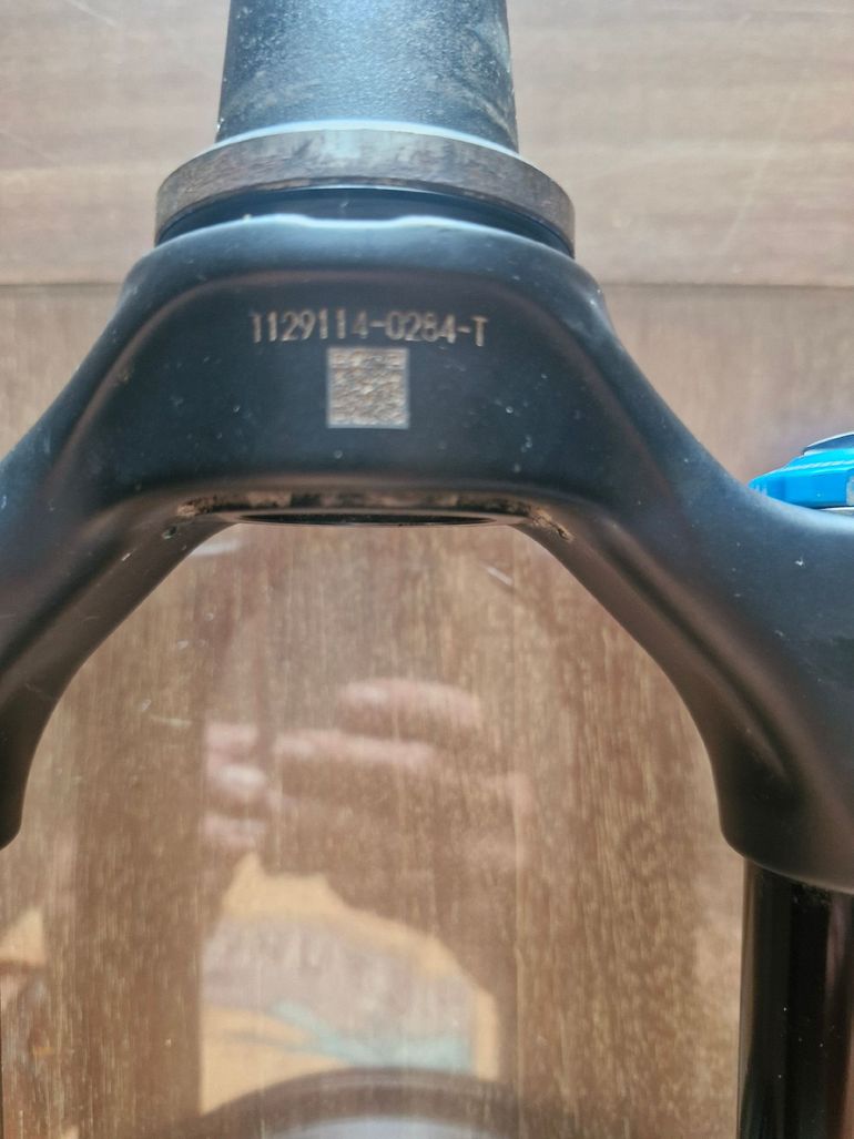 Used Fox 36 Elite Performance Fork 2024 bike — image 4 of 10