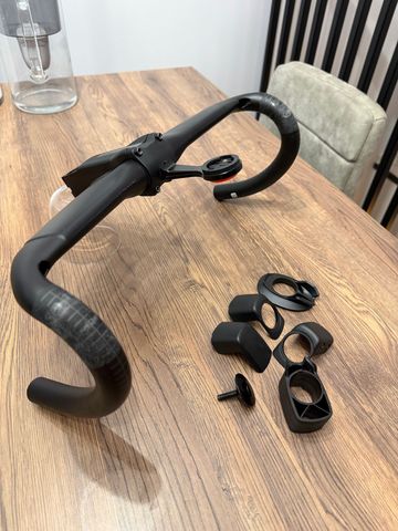 Used Roval Rapide Handlebar 2025 bike — image 2 of 6