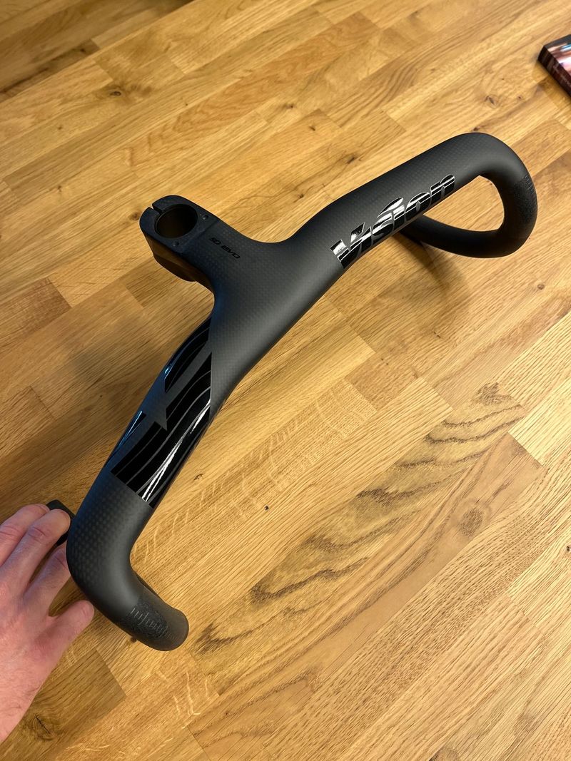 Used Vision Metron 5D ACR EVO Handlebar Cockpit