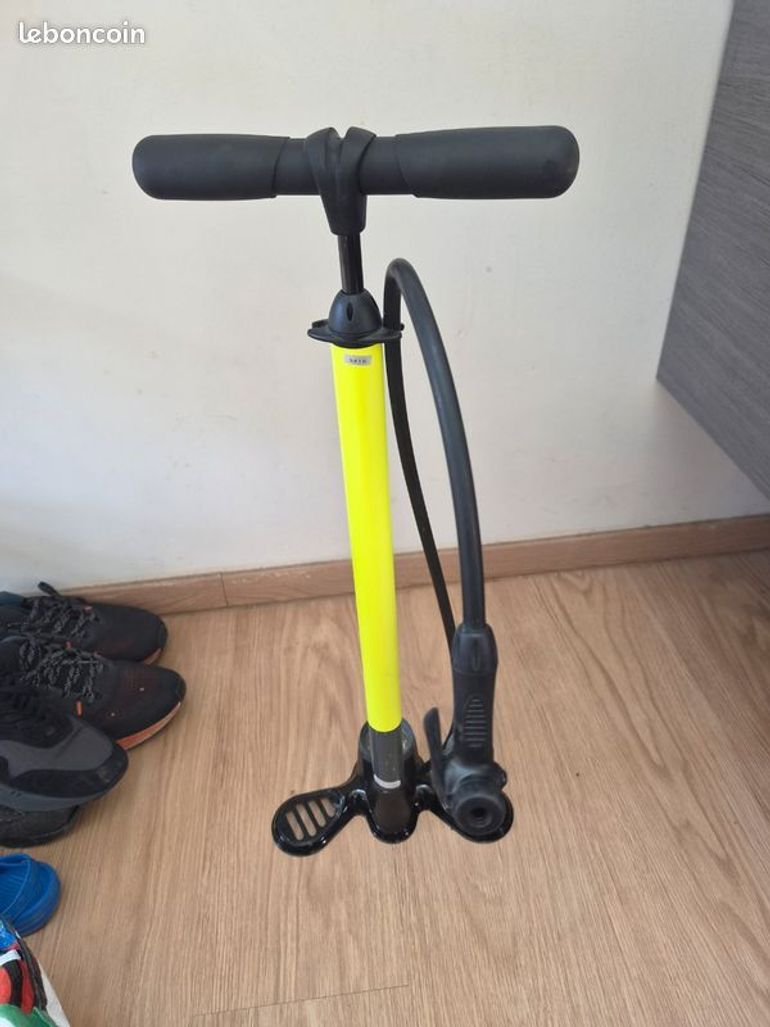 Brugt Decathlon Pompe à pieds bike — billede 3 af 3