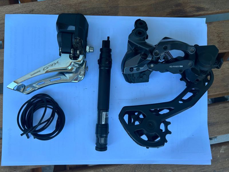 Used Shimano GRX Di2 12-speed 2026 Groupset