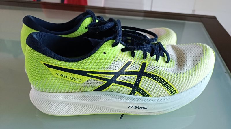 Tweedehands Asics Magic Speed Running Shoes