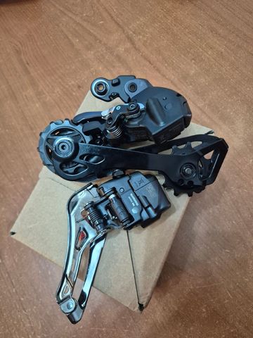 Shimano Deragliatori bike usato — immagine 6 di 7