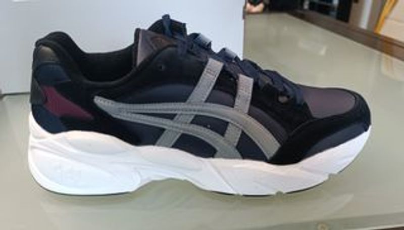 Tweedehands Asics Gel Running Shoes
