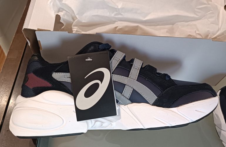 Asics Gel bike usato — immagine 9 di 11