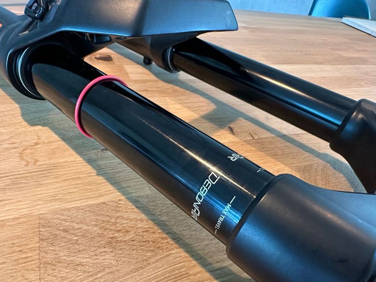 Tweedehands RockShox ZEB Select Plus 2023 bike — afbeelding 3 van 6