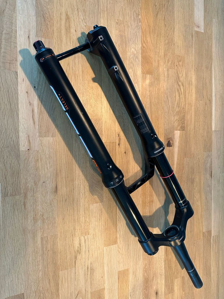 Tweedehands RockShox ZEB Select Plus 2023 bike — afbeelding 2 van 6
