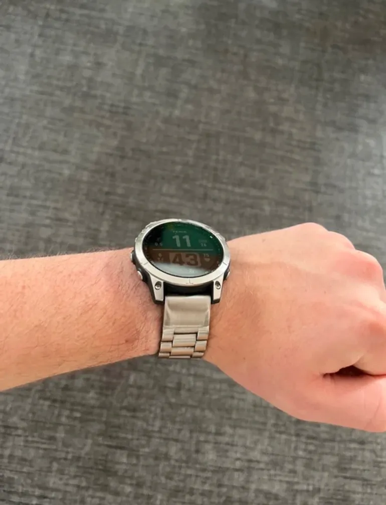 Used Garmin Fenix 7 bike — image 3 of 4