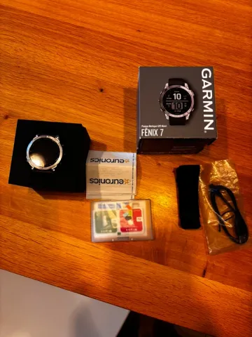 Used Garmin Fenix 7 bike — image 2 of 9