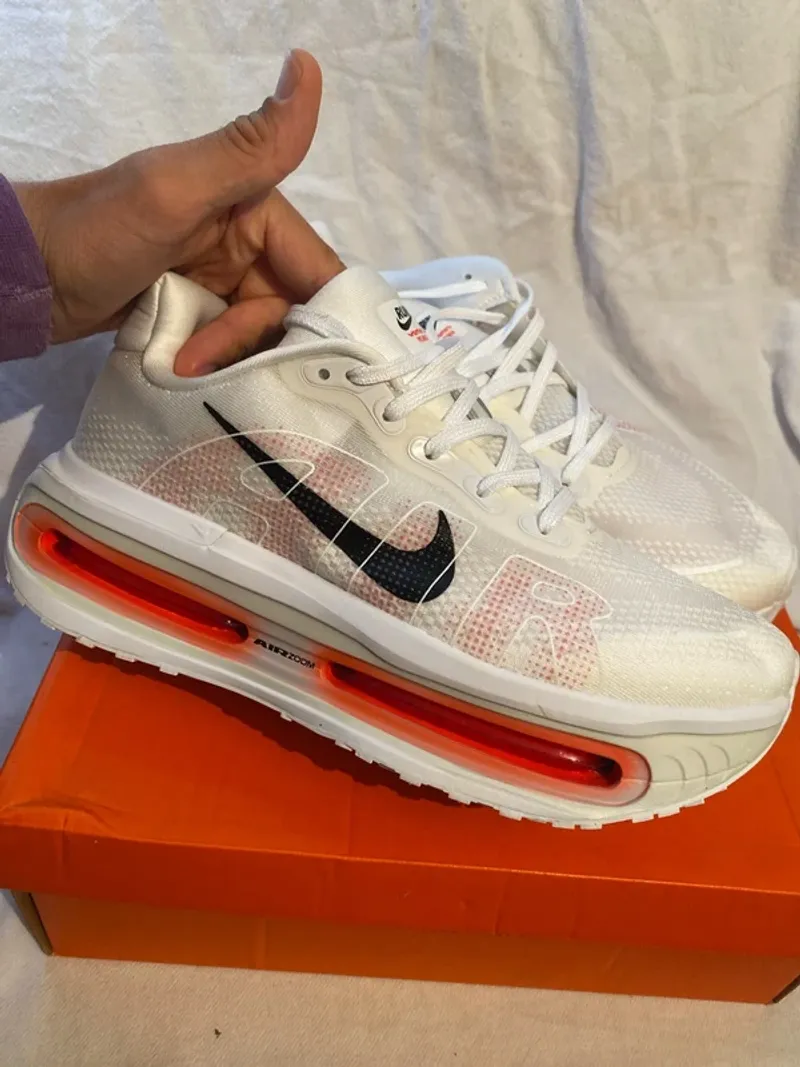 Używany Premium Vomero Running Shoes