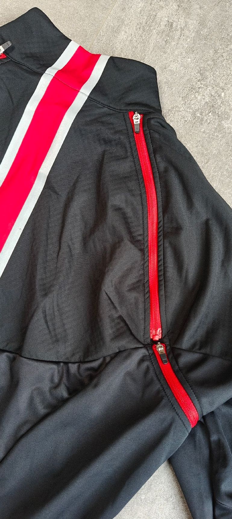 Tweedehands Craft Sportswear Adapt Storm Jacket 2024 bike — afbeelding 13 van 19