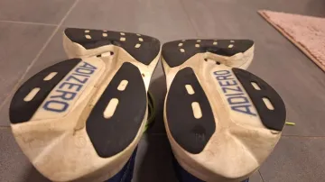 Used Adidas Adizero Adios Pro 3 bike — image 4 of 7
