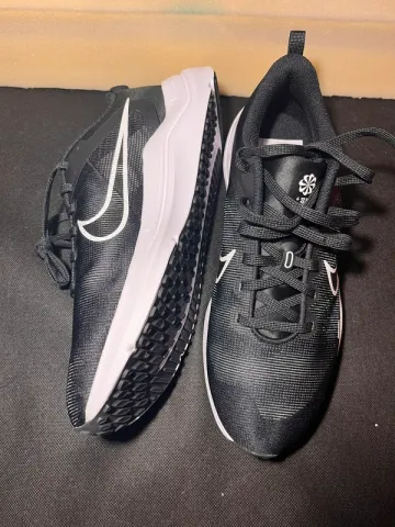 Used 100% Nike Downshifter 12 bike — image 7 of 8