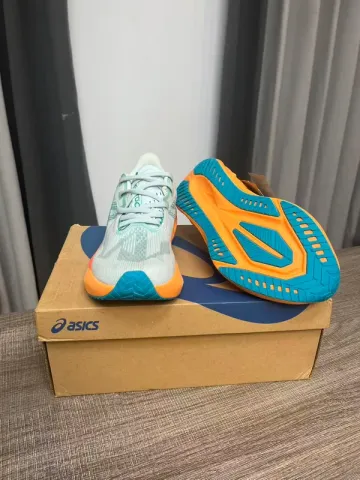 Used Asics Sneakers bike — image 4 of 6