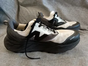 Used New Balance Hierro V9 bike — image 5 of 7