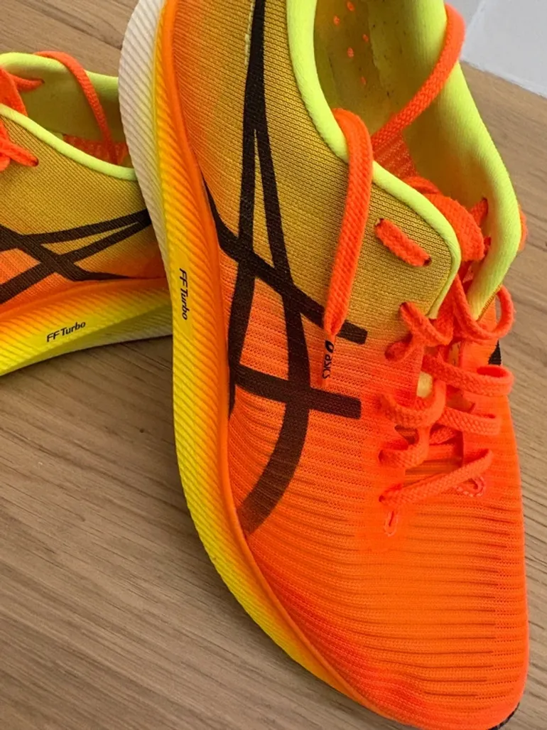 Použité Asics FF Run bike — obrázek 2 z 2