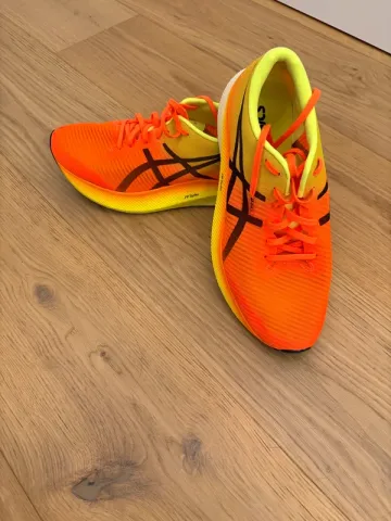 Použité Asics FF Run bike — obrázek 1 z 2