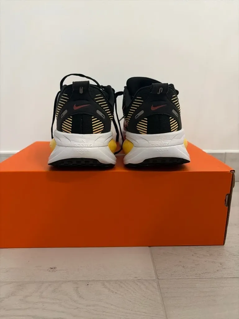 Použité Nike Vomero 18 bike — obrázek 6 z 9