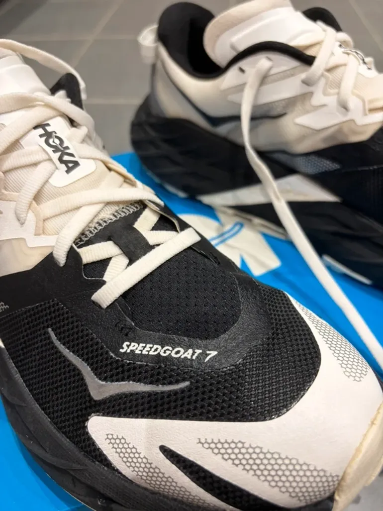Gebrauchtes Hoka Speedgoat 7 bike — Bild 4 von 15