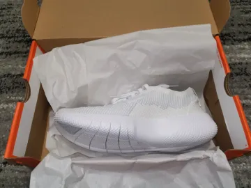 Used White Nike Free 2025 bike — image 6 of 8