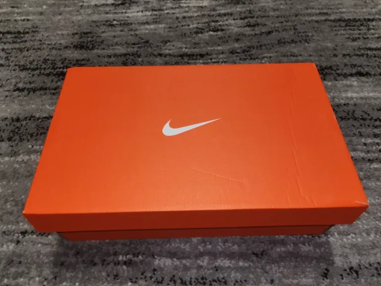 Used White Nike Free 2025 bike — image 7 of 8