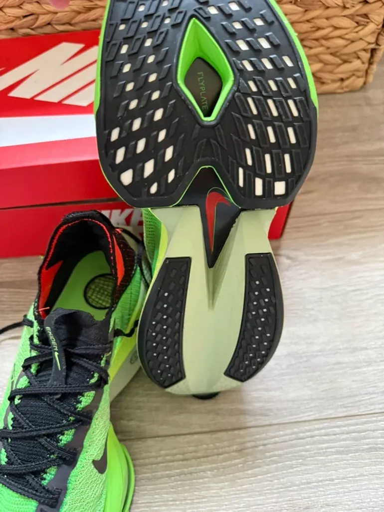 Used Nike Alphafly bike — image 4 of 6