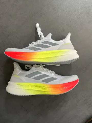Used Adidas UltraBoost 5 X bike — image 2 of 9