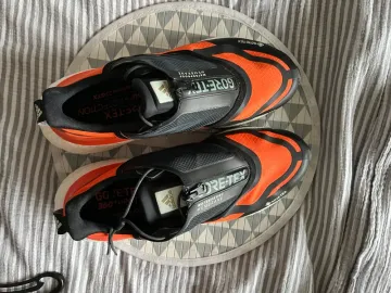 Used Adidas Laufschuhe bike — image 2 of 9