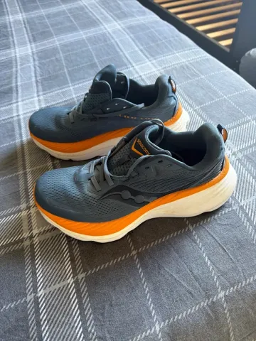 Used Saucony Hurricane 24 bike — image 4 of 8