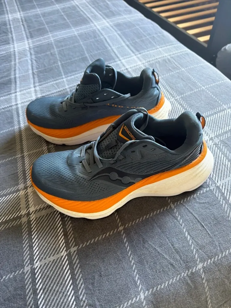 Used Saucony Hurricane 24 bike — image 4 of 8