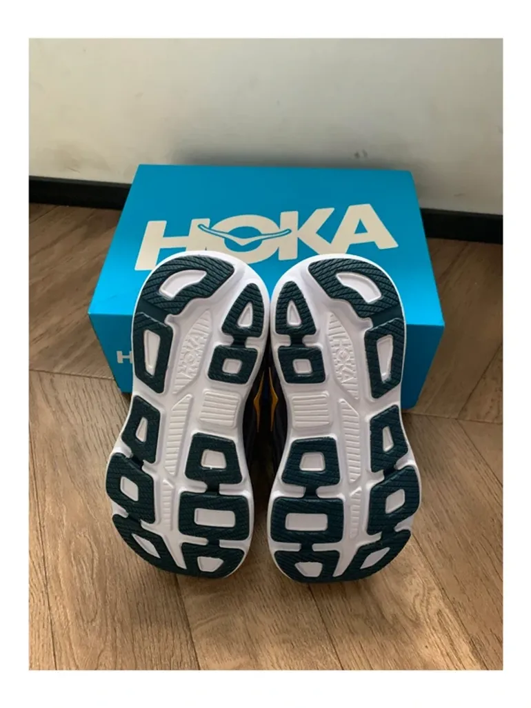 Used Hoka Bondi 9 bike — image 2 of 6