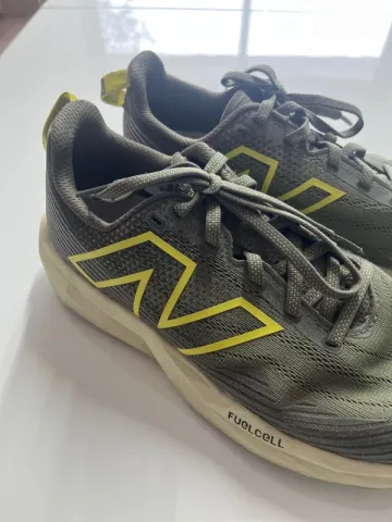 Used New Balance Running Shoes bike — image 6 of 7