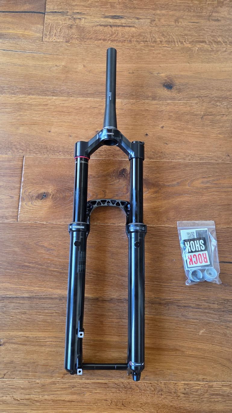 Brugt RockShox Lyrik 160 bike — billede 2 af 5