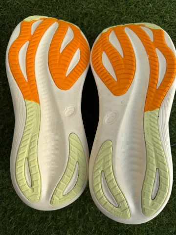 Used Orange Gel-NIMBUS 27 bike — image 14 of 15