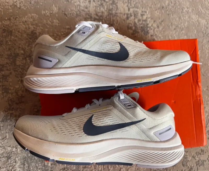 Used Nike Schuhe Running Shoes